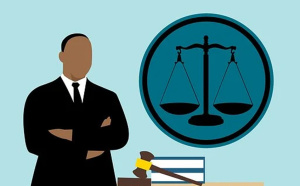 刑事辩护与民事诉讼：辩护律师与代理人的职能区分